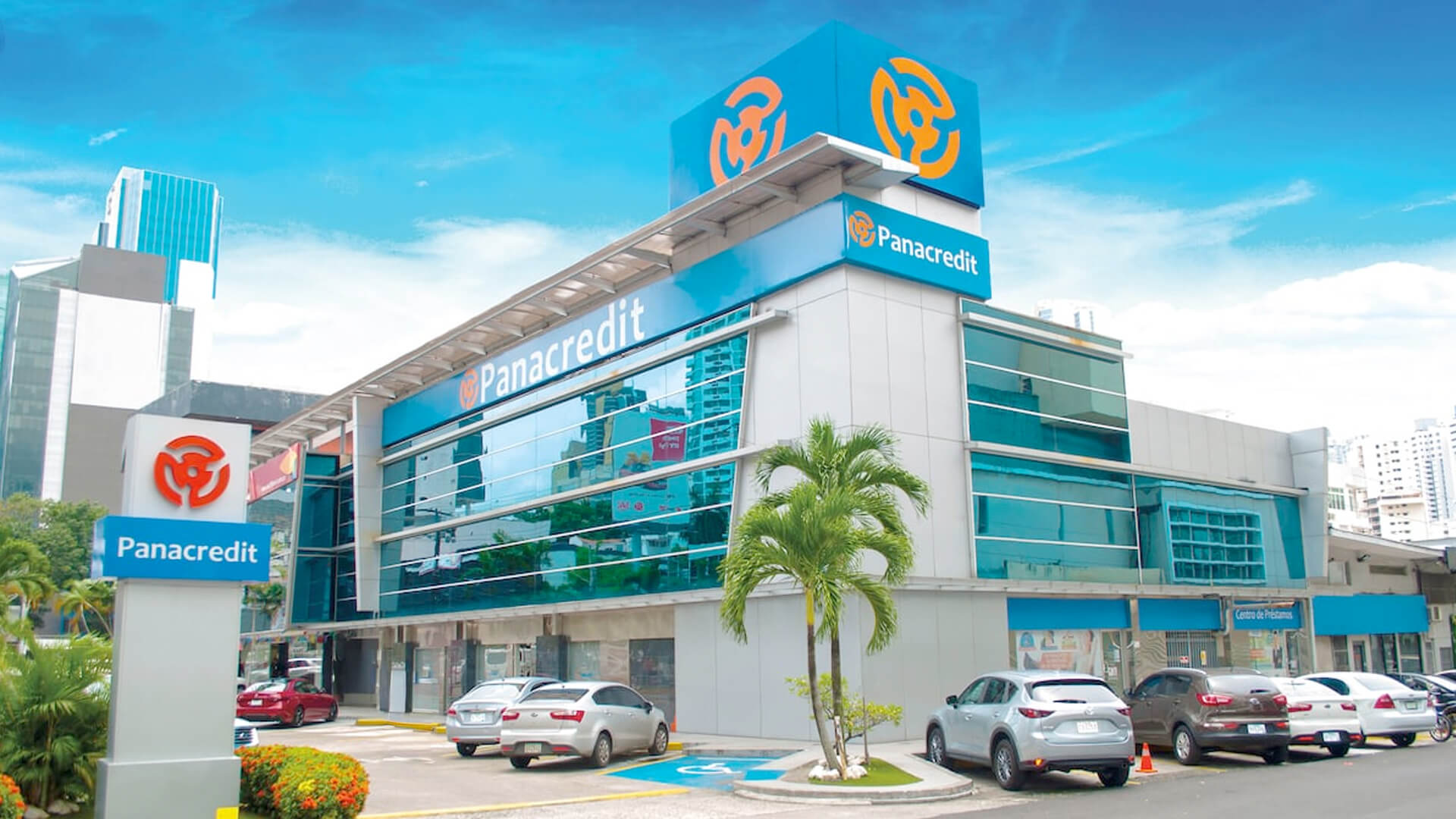 Panacredit (Corporación de Finanzas del País, S.A.)